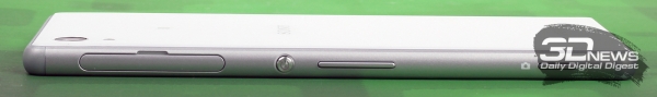 Sony Xperia M4 Aqua Dual – правый торец