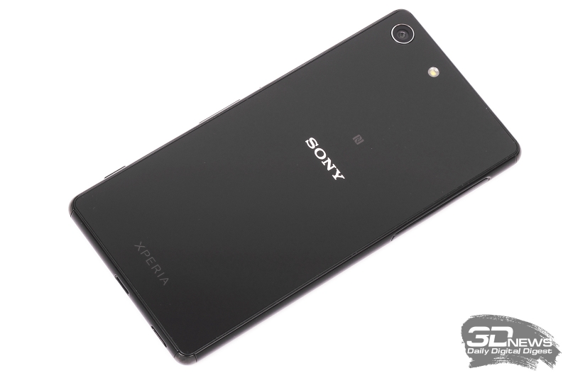 Sony Xperia M5 – задняя панель