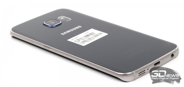 Samsung GALAXY S6 Edge – нижний торец