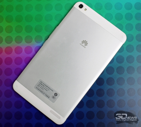 Huawei MediaPad X1 – задняя панель