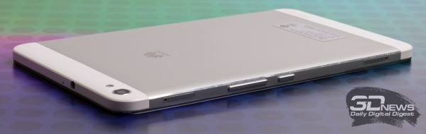 Huawei MediaPad X1 – верхняя и правая стороны корпуса